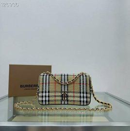 Picture of Burberry Lady Handbags _SKUfw143135072fw
